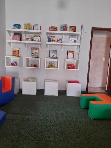 Espaço de leitura da unidade CELD Vespasiano